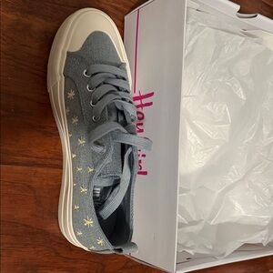 Women's Gray Canvas Sneakers
